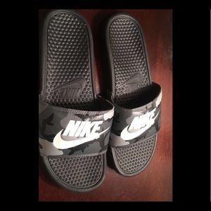 Nike slides